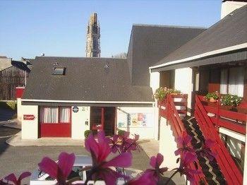Hostellerie Des Enclos Guimiliau Exterior foto
